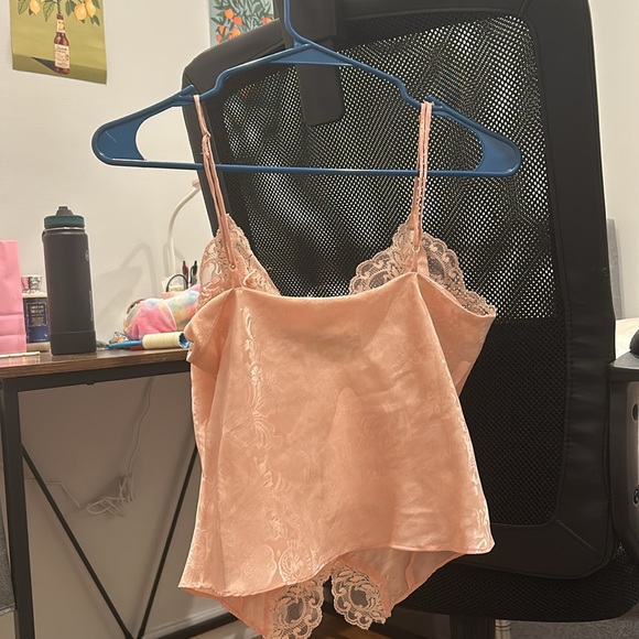 Victoria Secret rose/ dusty pink lingerie top - Picture 3 of 3